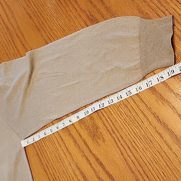 Jos. A. Bank Men's Turtleneck Sweater - Picture 7 of 9